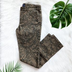 Chaps taupe and tan paisley and floral print skinny jeans size 4